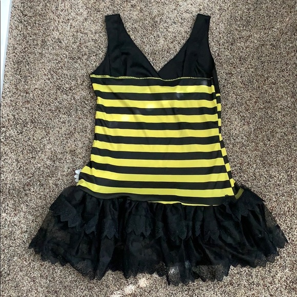 Women’s Honey Bee 🍯 🐝 Costume, size small - Picture 7 of 9